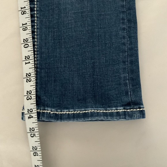 Miss Me Jeans Size 27 Blue Mid Rise Capri Embellished Faux Flap Pockets - Picture 7 of 12